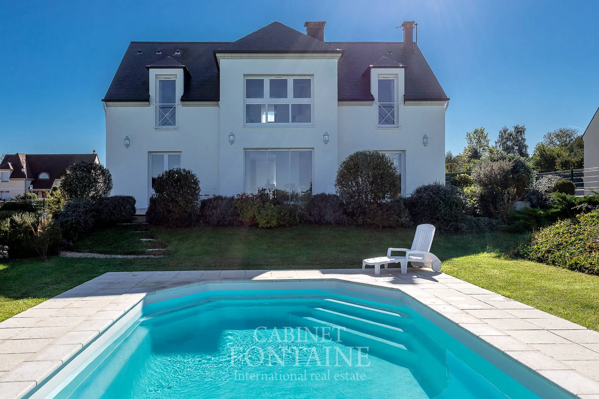 Maison le Mont-saint-Adrien